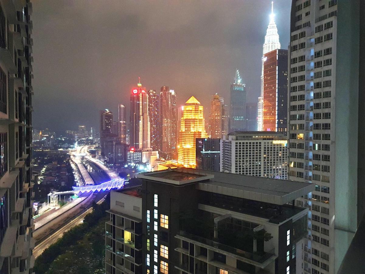 Summer At Klcc By Tengku Homestay